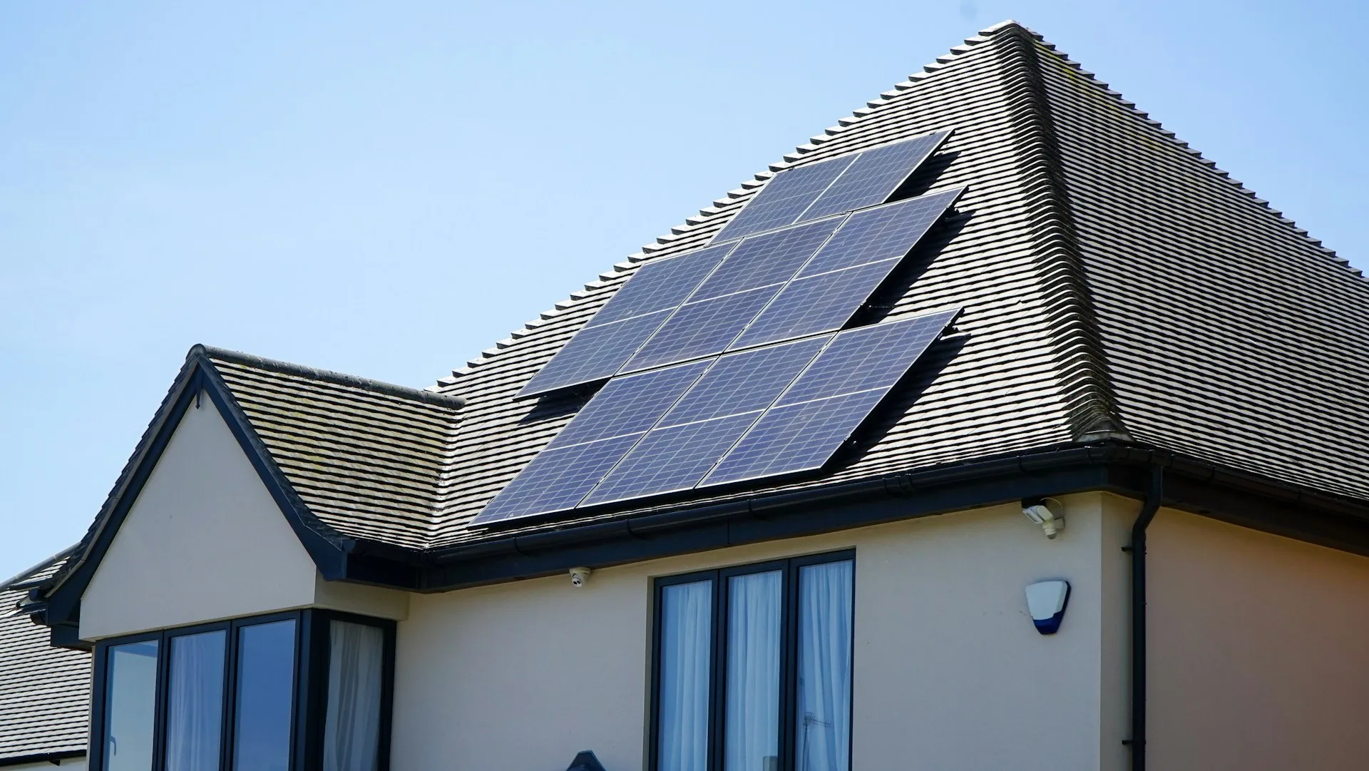Solaranlagen – Leistung von NKN & PV Elektrik in Reichelsheim